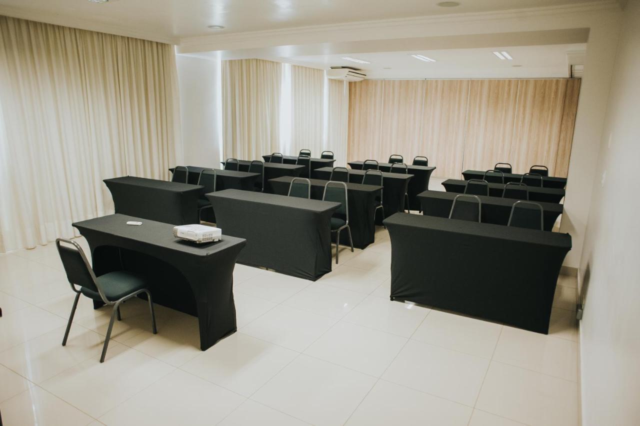 Arua Hotel, Restaurante E Convencoes Президенти Пруденти Екстериор снимка