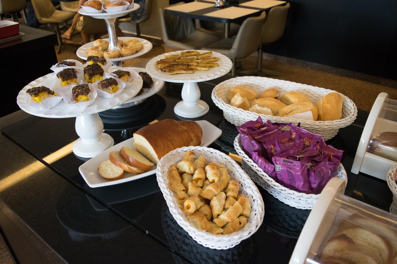Arua Hotel, Restaurante E Convencoes Президенти Пруденти Екстериор снимка